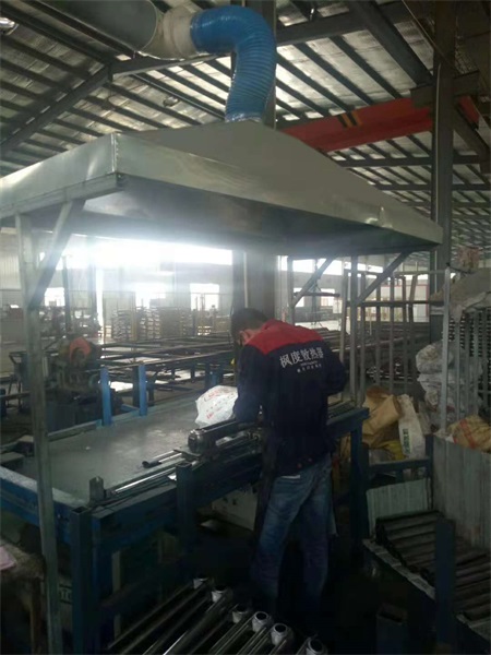 1539583419697586.jpg 暖氣片知名品牌