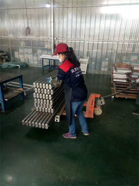 1539583419741315.jpg 暖氣片知名品牌